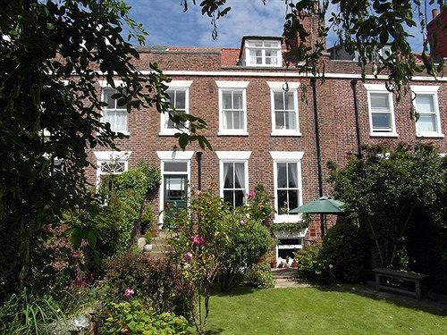 Saint Hilda'S House Bed & Breakfast Whitby Exterior foto
