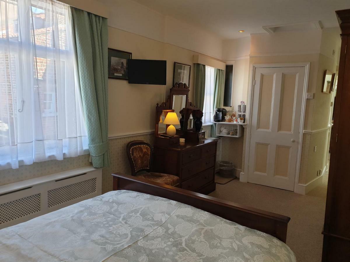 Saint Hilda'S House Bed & Breakfast Whitby Exterior foto