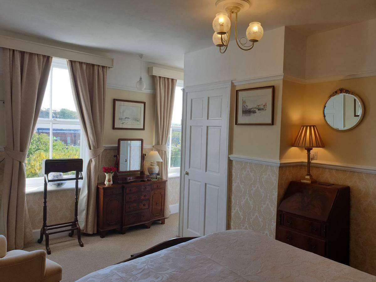 Saint Hilda'S House Bed & Breakfast Whitby Exterior foto