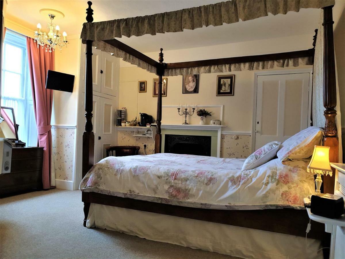Saint Hilda'S House Bed & Breakfast Whitby Exterior foto